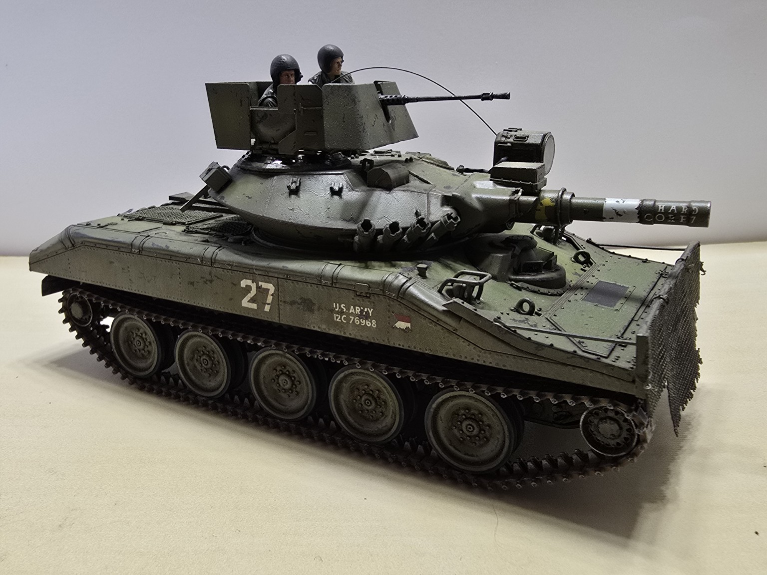M551 Sheridan – pravý bok
